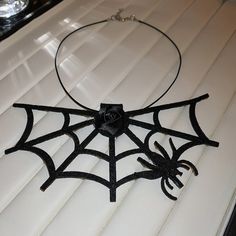 Category: Necklace Material: Fabric Fashion Element: Ring Style: Dark style Funny Necklace, Halloween Photo Props, Halloween Costume Props, Plastic Necklace, Spider Pendant, Spider Necklace, Unique Halloween Costumes, Fancy Necklace, Neck Accessories