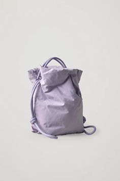 MINI PADDED DRAWSTRING SHOPPER - Lilac - Bags - COS