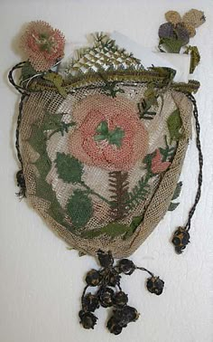 18th  century 18th Century Fashion, Needle Lace, Beaded Purses, Vintage Purse, Art Textile, Beaded Bags, Historical Clothing