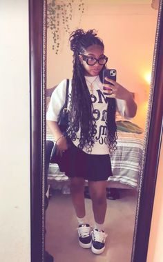 Birthday Outfits Black Teenage Girl, Cute Outfits For School Pictures, Outfit For Picture Day At School, Shein Inspired Outfits Black Woman Fall, Black Girls Aesthetic Outfits, Outfit Inspo For School Black People, Black Teenage Girl Outfits, Outfits Ideas For School Winter, Outfit Ideas Black Girls Teens