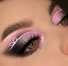 eye makeup😍 Pink Pearl Makeup, Eye Makeup Images, Vibrant Makeup, Rave Makeup, Makeup Idea, Hooded Eye Makeup, Dope Makeup, Makeup Eye Looks