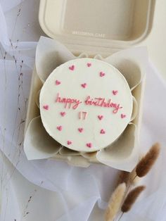 20+ Korean Minimalist Lunchbox Birthday Cakes Ideas + RECIPE, lunchbox cake recipe, korean lunchbox cakes recipe , lunchbox cake recipe 17 Doğum Günü, 17. Geburtstag, 19th Birthday Cakes, 14th Birthday Cakes, 17 Birthday Cake, 16 Birthday Cake