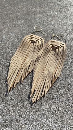 Diy Leather Fringe Earrings, Native Goddess, Leather Fringe Earrings, Fringe Earring, Earrings Western, Diy Leather Earrings, Repurposed Jewelry, Leather Crafts, Authentic Jewelry