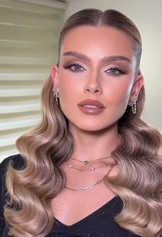 Glam Wedding Makeup, Date Night Makeup, Mode Editorials, Birthday Hairstyles, Quinceanera Hairstyles, Soft Glam Makeup, Braut Make-up