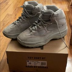 Lightly Worn With Minor Scuffs Shoes Yeezy, Mens Yeezy, Desert Boot, Yeezy Shoes, Desert Boots, Men's Shoes, Shoe Boots, Color Blue, Salt