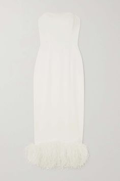 16ARLINGTON Minelli strapless feather-trimmed crepe midi dress | NET-A-PORTER Clothes Uk, Dressy Hats, Crepe Midi Dress, White Cocktail Dress, Diamond Choker, Bridal Look, White Midi Dress, Midi Length Dress, Split Hem