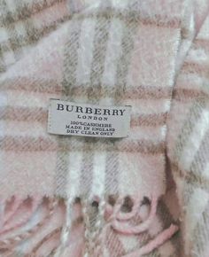 Scarf Aesthetic, Winter Princess, Trendy Outfit Ideas, Pink Xmas, Winter Fairy, Pink Aura, Burberry Scarf, Pink Ballerina, Fall Outfit Ideas