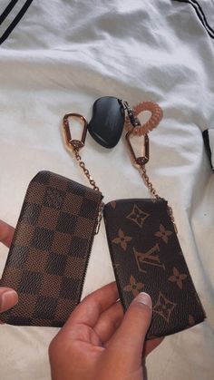 Louis Vuitton Wallpaper, Louis Vuitton Purses, Lv Clutch, Louis Vuitton Multicolor, Lv Fashion, Miroslava Duma, Bandeau Tops, Cute Car Accessories