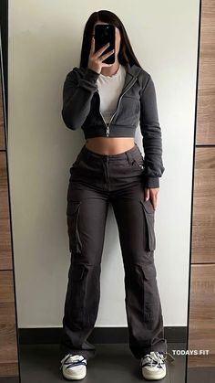 Gagcity Outfit, Thick Outfits, Pakaian Hipster, Haircut Selfie, Photo Hijab, Celana Fashion, Stile Hijab, Mode Zara, Cute Hairstyle