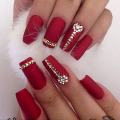 Bridal Nail Art, Red Nail Designs, Nail Art Wedding, Red Nail, Uñas Acrilicas, Bridal Nails, Luxury Nails, Bling Nails, Christmas Nail Art