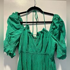 Bought From A Boutique And Never Worn. Brand Umgee, Size Medium. Selling Because It’s Too Big On Me (I’m A Size Small) But It’s Such A Cute Dress! Umgee Dress, Dresses Green, Green Midi Dress, Cute Dress, Green Dress, Cute Dresses, Colorful Dresses, Midi Dress, Size Medium