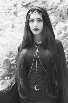 Goth Women, Goth Beauty, Models Makeup, Fantasias Halloween, Gothic Steampunk, Gothic Beauty, Dark Gothic, Arte Fantasy, Gothic Girls