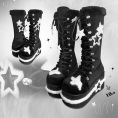 Alternative Fashion Winter, Alternative Boots, Emo Scene Outfits, Platform Shoes Boots, Star Patches, Painted Canvas Shoes, Dr Shoes, Star Boots