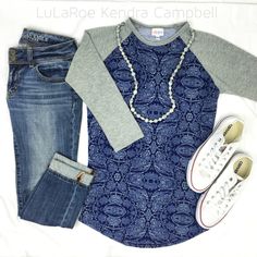 LuLaRoe Randy tee outfit! Casual but stylish. Lula Outfits, Look Short, Tee Outfit, Looks Style, Web Interface, Autumn Winter Fashion, Style Me