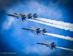 Angels Pictures, Angel Pictures, Blue Angels, Blue Art, Us Navy, Military Aircraft, Aircraft, Navy Blue