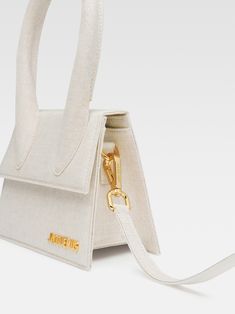 Jacquemus Chiquito, Jacquemus Le Chiquito Moyen, Le Chiquito Moyen, Jacquemus Bags, Japanese Handbag, Jacquemus Le Chiquito, Jacquemus Bag, Structured Bag, Online Fashion Boutique