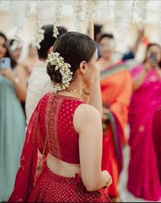 Chique Outfits, Red Sari