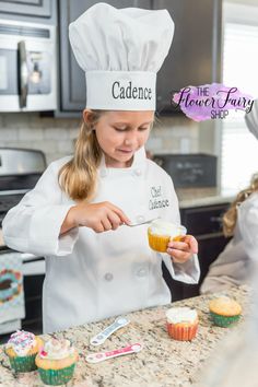 Every chef needs his or her own personalized jacket. What fun memories you can make in the kitchen with your children and grandchildren in their very own professional chef jacket. You will feel like you have your very own restaurant. Buy one for every member of the family. Jacket available in WHITE only. Children Chef Coat Available Sizes: SIZE: AGE: CHEST SM: 2-4: 18-20 MD: 6-8: 22-24 LG: 10-12: 26-28 Children Chef Hat One Size Fits Most. Description: 7.5oz 65/35 Poly/Cotton Twill Color Steadfa C@rtoo Chef Hat, Chef Jackets, Personalized Jacket, Chef Coat, Star Chef, Sous Chef, Chef Hat, Master Chef, Chef Apron