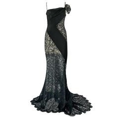 Valentino Vintage Black Lace Evening Gown Size 4 Valentino Haute Couture Vintage, Ysl 90s, Valentino Vintage Dress, Luxury Vintage Black Maxi Dress, Black Lace Evening Gown, Evening Gown Black, Valentino Black Dress Couture, Valentino Vintage, Rich Auntie