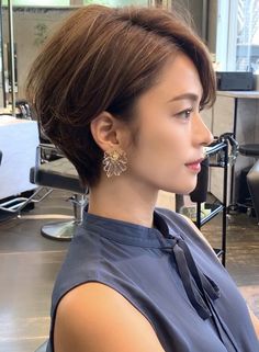 Korean Short Hair, Asian Short Hair, Lob Hairstyle, Haircuts For Medium Hair, Girl Short Hair