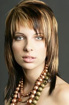 Shag Haircuts, Brown Hair With Blonde Highlights, Hair Colours, New Haircuts, Medium Hair, Color Ideas, Hair Ideas