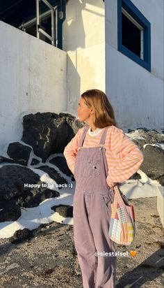 Overalls Outfit Teacher, Style Surf, Estilo Hippie, Warm Outfits, Fall Winter Outfits, Daily Outfits, Granola, Pretty Outfits, Fashion Inspo Outfits