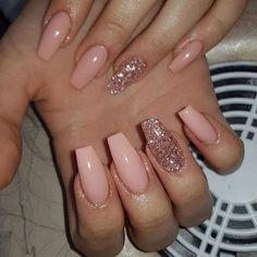 Rose Gold Nails Glitter, French Pedicure, Gold Glitter Nails, Ballerina Nails, Trim Nails, Dream Nails, Glitter Nail Art