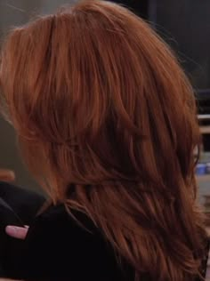 Grungy Layered Hair, 90s Copper Hair, Dark Orange Hair Aesthetic, Auburn Shag Haircut, Ginger Hair Wolf Cut, Nicole Kidman Practical Magic Hair, Dark Red Orange Hair, Really Layered Hair