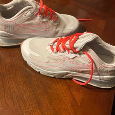 Men’s Cq6549-100 Nike Air Max 270 React Sp Flash Crimson Running Size 7.5 In Perfect Condition Nike Shoes Men, Nike Air Max 270 React, Air Max 270 React, 270 React, Nike Air Max 270, Air Max 270, Shoes Men, Air Max, Nike Air Max