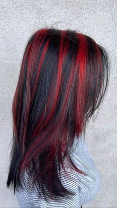 #hair #color #red #cool #beauty Bold Red Hair, Red Halo Hair, Red Hair Streaks, Black And Red Hair, Red Hair Dye, Hair Color Red, Red Streaks, Vibrant Hair, Hair Streaks