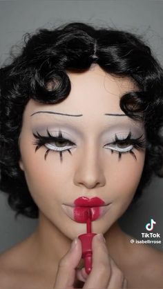 Best Kids Halloween Costumes, Betty Boop Halloween Costume, Betty Boop Makeup, Betty Boop Halloween, Kids Halloween Costumes, Pretty Halloween Costumes, Halloween Makeup Inspiration, Dope Makeup, Halloween Costumes Makeup