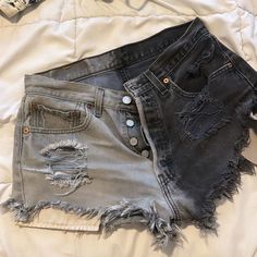 - Distressed Black Denim Vintage Jean Short - Fits A 27/28 Waist - Two Tone Denim (Black) Short Fits, Denim Fits, Vintage Jean Shorts, Jean Short, Levis Denim, Levi Shorts, Black Denim, Jean Shorts, Two Tone