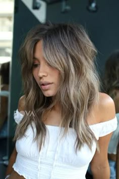 Dusty Blonde, Long Shag Haircut, Fall Hair Color Trends, Fall Hair Trends, Winter Hair Color, Hair Color Highlights, Hair Color Balayage, Fall Hair Color, Fall Hair Colors