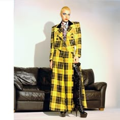 Clothes To Draw, Punk Street Style, Drag Ideas, Genderless Fashion, Queer Fashion, Androgynous Fashion, Runway Collection, Glam Rock