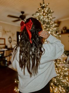 Follow for everyday hair + beauty ideas! ♡︎ IG + TT: @theohiogirljaz Long hair, long hair styles, long hair tutorial, long hair curls, waves on long hair, long beachy hair, brown balayage on long hair, brunette long hair, hair wave tutorial, beachy wave tutorial, long hair styles, long hair style, how to style long hair, extensions, long hair cut, hair for summer, hair for fall, hair for spring, hair for winter, hairstyles for winter, cute hairstyles for winter, trendy hair styles, trendy hair, brunette hair, lived in brunette, brunette balayage, chocolate brown hair, all over brown hair, fall hair, rich brown hair, dimensional brunette Balayage On Long Hair, Lived In Brunette, Now Hairstyles, Balayage Chocolate, Wave Tutorial