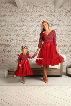 Mommy and Me Outfits Christmas Red Tartan Dress Matching | Etsy Burgundy Holiday Dress, Dresses For Mom And Daughter, Mother And Daughter Dresses, Winter Family Photoshoot, Red Tartan Dress, Daughter Pictures, Frock Pattern, Western Baby, Trendy Christmas Outfits