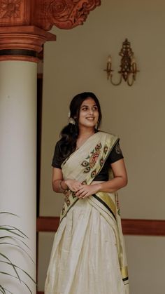 Davani Half Saree Kerala, Kerala Half Saree Designs, Dhavani Designs, Dhavani Set, Kerala Kasavu Saree, Kerala Wedding Saree