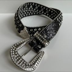 90s Grunge Accessories, Accessories Y2k, Grunge Punk Fashion, Grunge 2000s Fashion, Belts, 2000s Punk Fashion, 2000s Accessories, Y2k Belt, Grunge Accessories