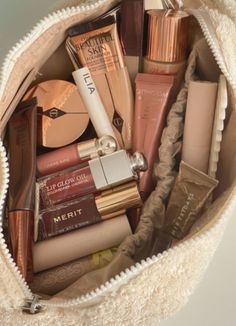 Pink Lifestyle, Cute Makeup Looks, Pretty Skin Care, Crazy Makeup, Eye Makeup Tips, Clean Makeup, Luxury Makeup, Love Makeup