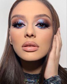 Mekap Mata, Blue Makeup Looks, Purple Makeup, Smink Inspiration, Cake Face, Makijaż Smokey Eye, Eye Makeup Designs, Makeup Eye Looks, Blue Eyeshadow