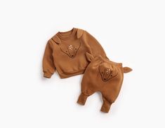 Baby Animal Sweatshirt Outfit - Momorii Playful Winter Loungewear Sweatshirt, Playful Sweatshirt For Fall Loungewear, Cotton Crew Neck Sets For Fall, Fall Cotton Sets With Crew Neck, Playful Fall Loungewear Sweatshirt, Cute Cartoon Print Fall Sets, Cute Cartoon Print Sets For Fall, Unisex Long Sleeve Cotton Sets, Cotton Sweatshirt For Playwear In Fall