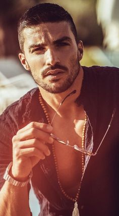 Fine Straight Hair, Men Photoshoot, Men Photography, Popular Haircuts, Photography Poses For Men