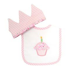 This is the perfect gift set for celebrating baby's first birthday! It comes with a cupcake feeding bib that is plenty big for catching messy icing and cake crumbs as well as a crown for your little princess to wear on the big day! They'll never want to take it off! Add a monogram to make it extra special! Monogram the crown!MeasurementsBib: 14.5" x 9.5"Crown: 19.5" x 4.5"Gift Box: 5.5" x 8.5" x 1.875" Baby's First Birthday, Red Chocolate, 5 Gifts, Birthday Box, Quilted Fabric, Pink Birthday, Baby First Birthday, Box Set, Little Princess