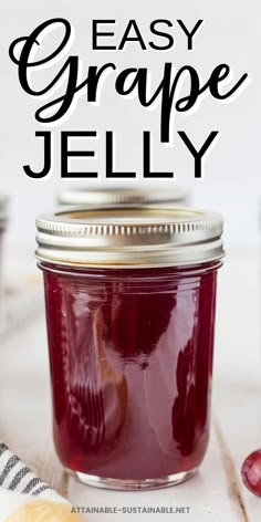 jar of grape jelly Easy Grape Jam Recipe, Freezer Jelly Recipes, Grape Freezer Jelly, Freezer Grape Jelly Recipe, Freezer Grape Jam, Grape Freezer Jam Recipe, Grape Jelly Recipe Homemade, Grape Jelly Canning Recipe, Easy Grape Jelly Recipe