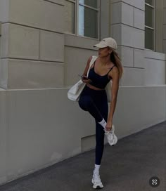 Být Fit, Modele Fitness, Cute Workout Outfits, Cute Gym Outfits, Gym Style, Workout Outfit, Sporty Outfits, Sporty Chic