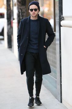 The 10 Best Dressed Men of the Week: 12.24.16 | GQ Man In Black, Tokyo Street Fashion, Winter Pins, Best Casual Outfits, Hipster Mens Fashion, Hipster Outfits, Athleisure Outfits