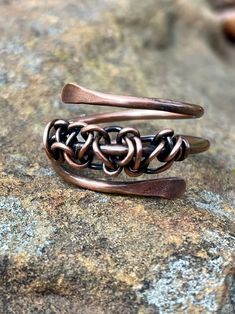 Organic Copper Ring - with heavy gauge hammered copper and copper weave.  Size 9. Copper Ring, Copper Rings, Hammered Copper, Jewelry Rings, Ring Size, Copper, Beads, Skin, Ring