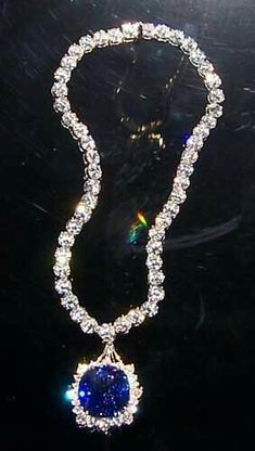 Expensive Jewelry, Fabulous Jewelry, Sapphire Necklace, I Love Jewelry, Sapphire Jewelry, Gems Jewelry, Gorgeous Jewelry