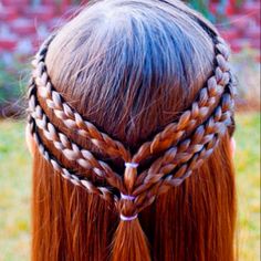 Prretttyy Easy Hairstyles For Kids, Cool Hairstyles For Girls, Braided Half Up, Long Red Hair, Halloween Hair, Half Up Hair, Long Red, Popular Hairstyles, Hairstyles For School