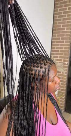 Small Knotless Box Braids Hairstyles, Plats Braids For Woman, Small Knotless Braids Parting, Parting For Small Knotless Braids, Small Plaits Hairstyles, Xs Box Braids, Small Plaits Box Braids, Small Knotless Box Braids Long